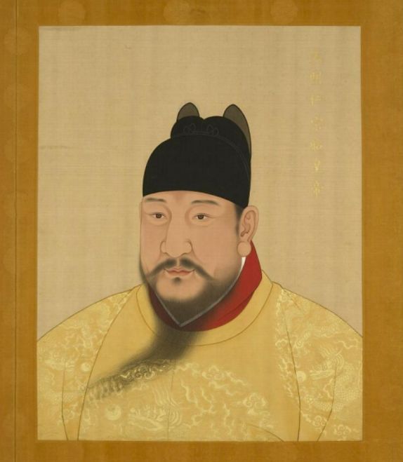 因此朱高燧开始了他的阴谋诡计,他不断的向宠爱自己