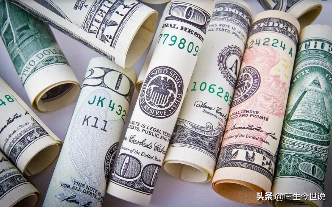 由19.26万亿美元，降至18.41万亿，近些年欧盟GDP为