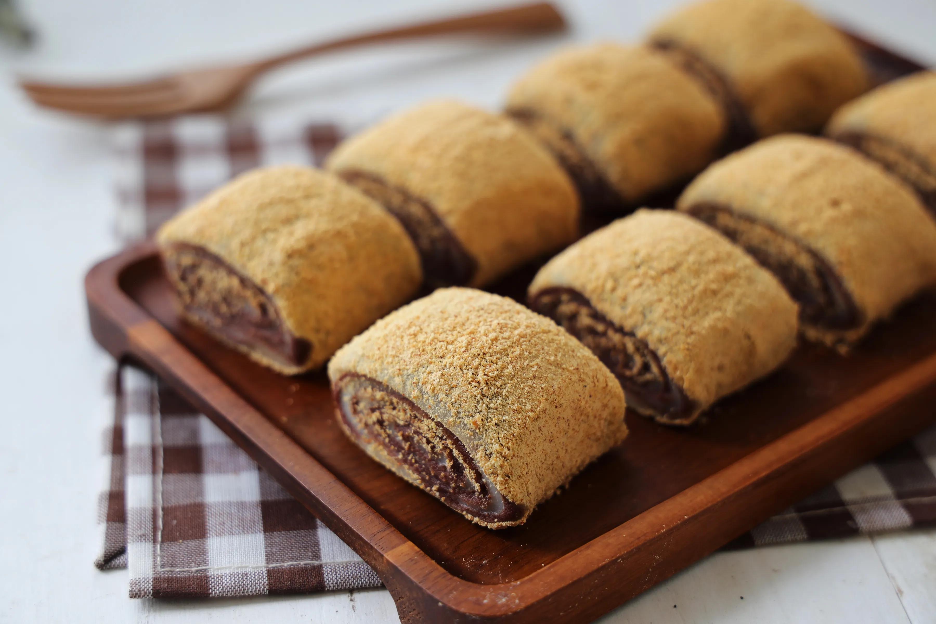 夏天必吃的小吃，糯唧唧的，冰涼爽口，咬一口就上癮，超級好吃哈