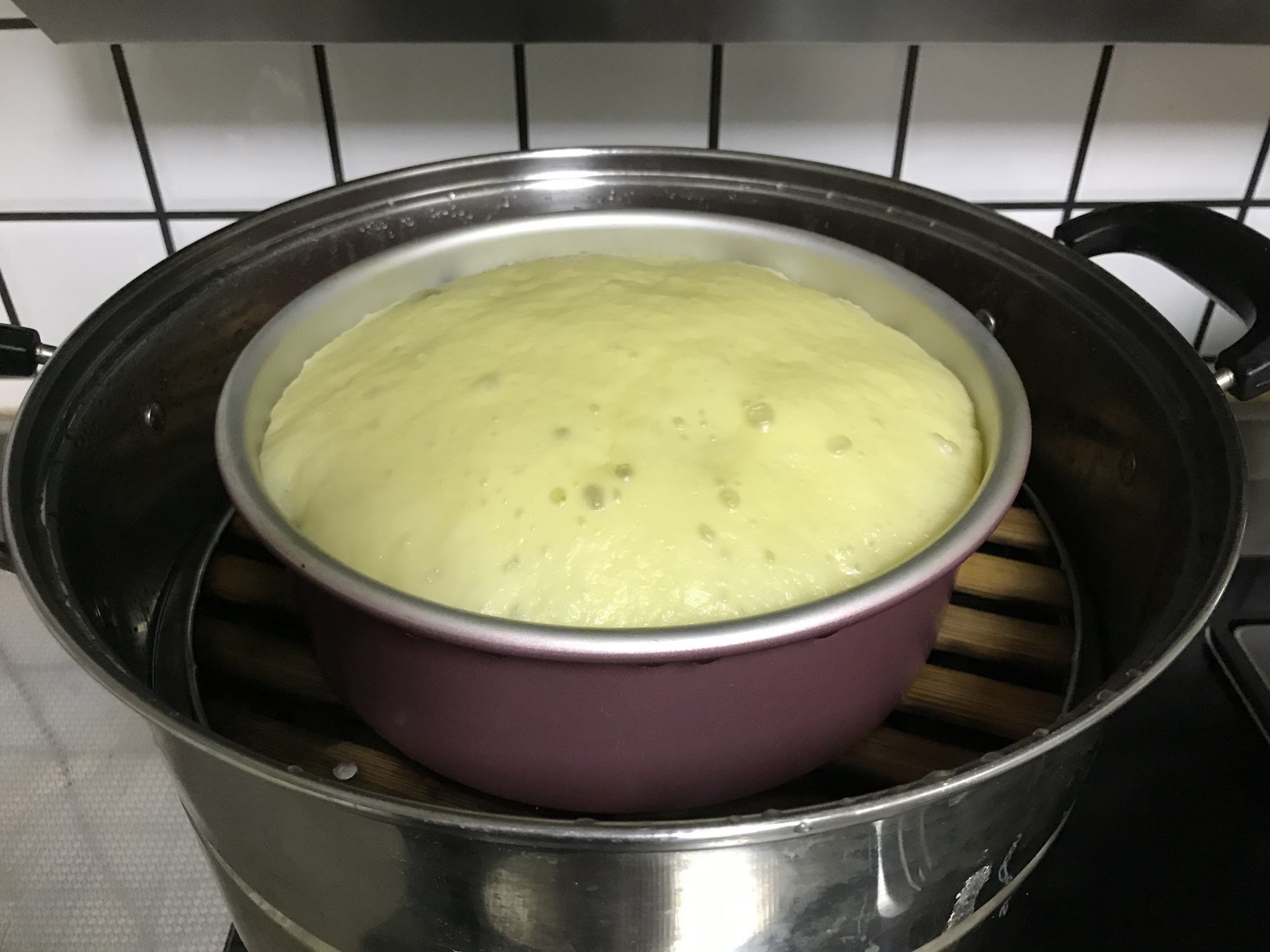 家有麵粉就能做，全程手不沾面，蓬鬆暄軟，無油低糖，好吃不怕胖