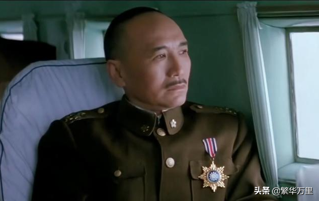 东野102万人，14个纵队，大举南下，一个纵队多少