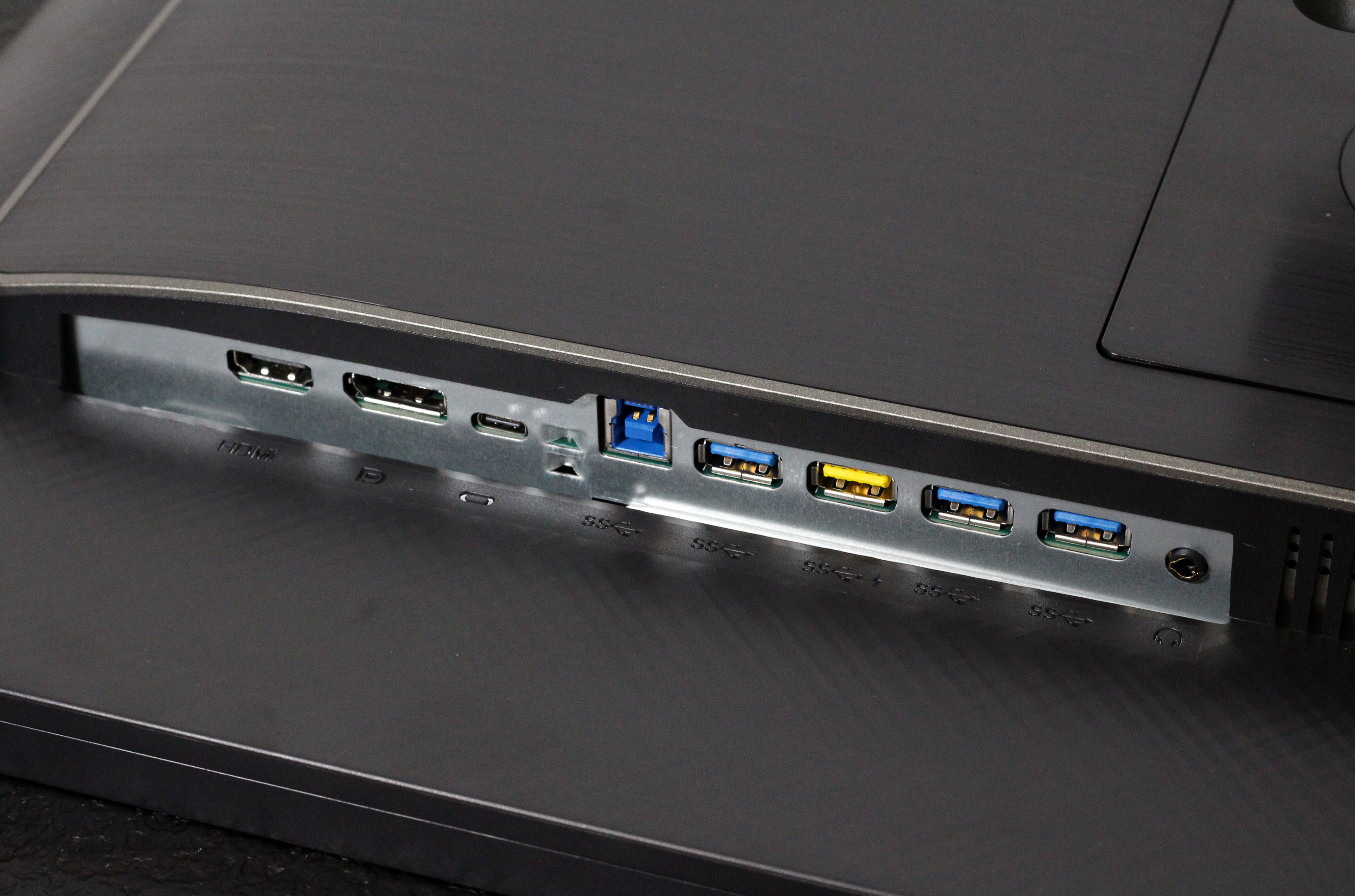 AOC Q27U2显示器评测：为创作者提供的一块好屏