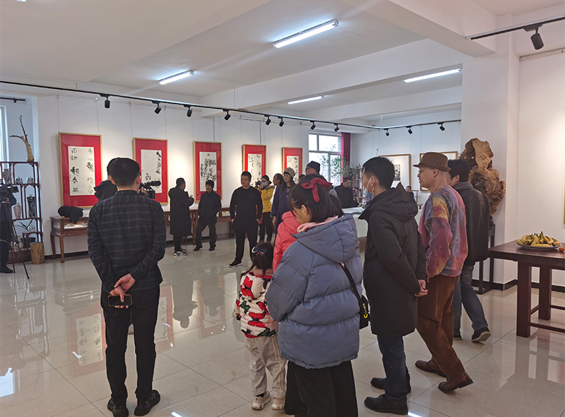 墨吼——姚兴文艺术展在个山美术馆隆重举行
