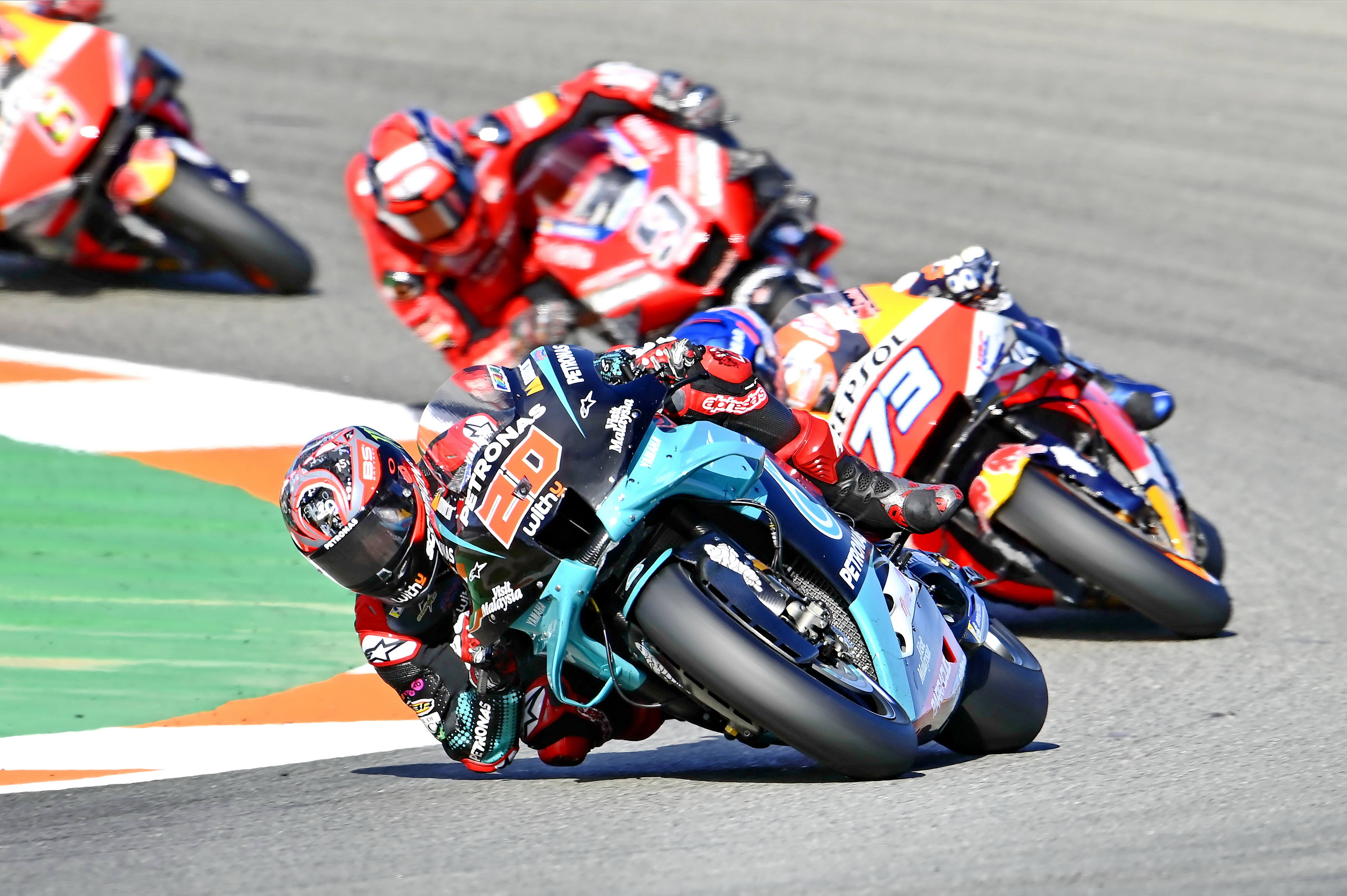 2020 motogp 瓦伦西亚站(第二场):米尔夺得总冠军