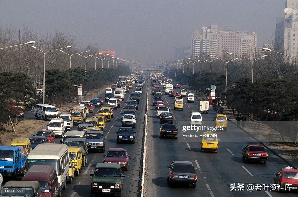 00年左右的一款小眾車斯柯達歐雅 資訊咖