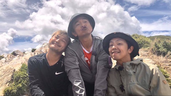 太贴心！吴映洁任贤齐等亲友收到月饼，原是小鬼预先精心准备