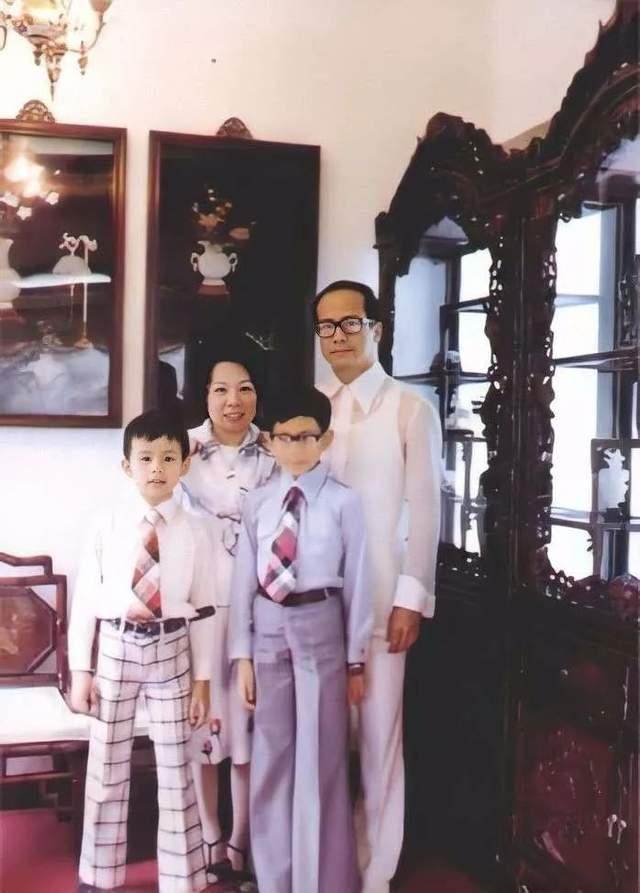 白手起家只存在小說里嗎？馬化騰、李嘉誠都不是？只有劉強東算