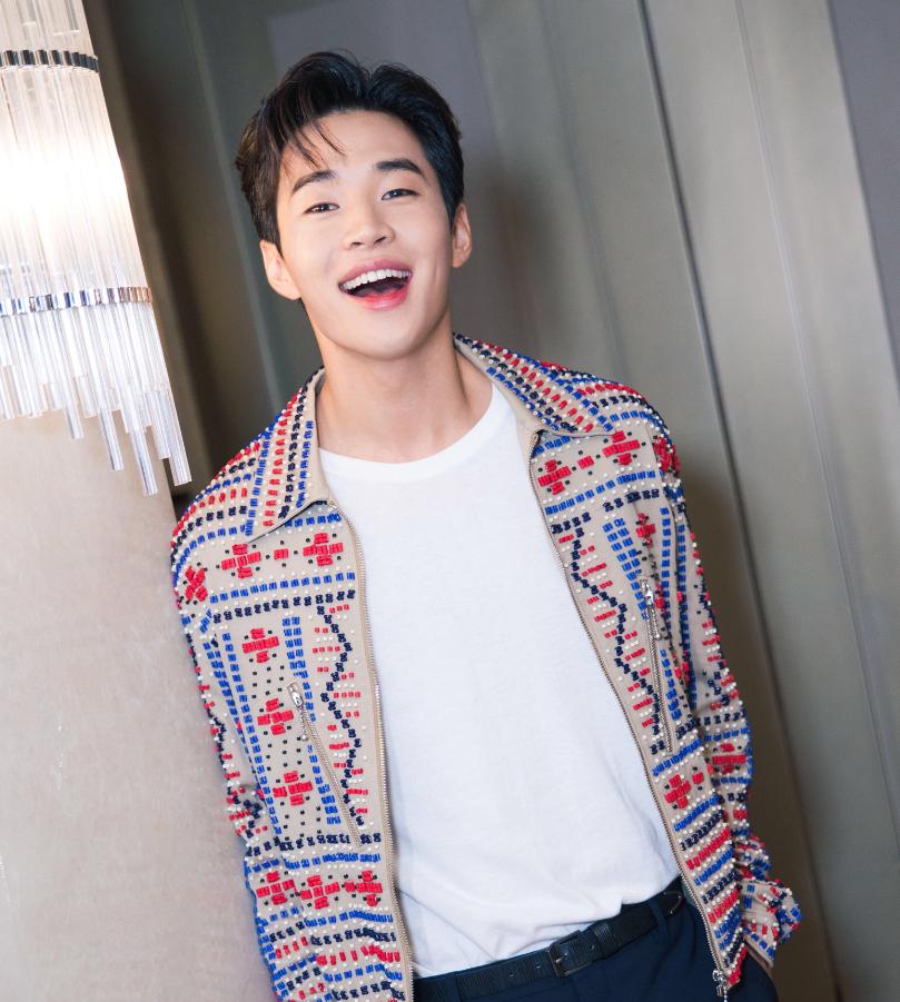 "Hip-hop 4": The new captain Liu Xianhua is strong, can Wang Yibo ...