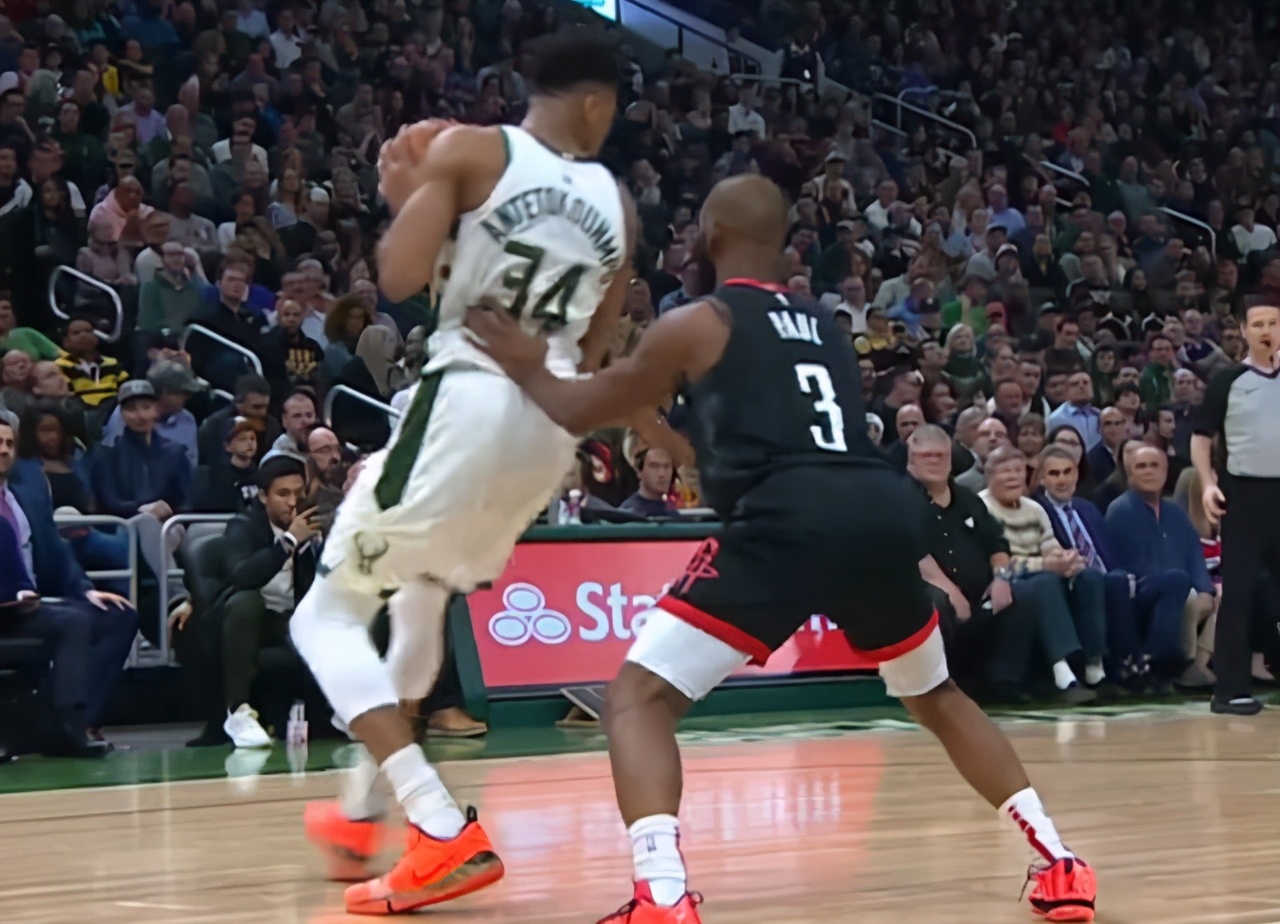 爭冠的最後一次機會？保羅被曝想和字母哥打球，但公鹿要復出的代價太大了！-黑特籃球-NBA新聞影音圖片分享社區