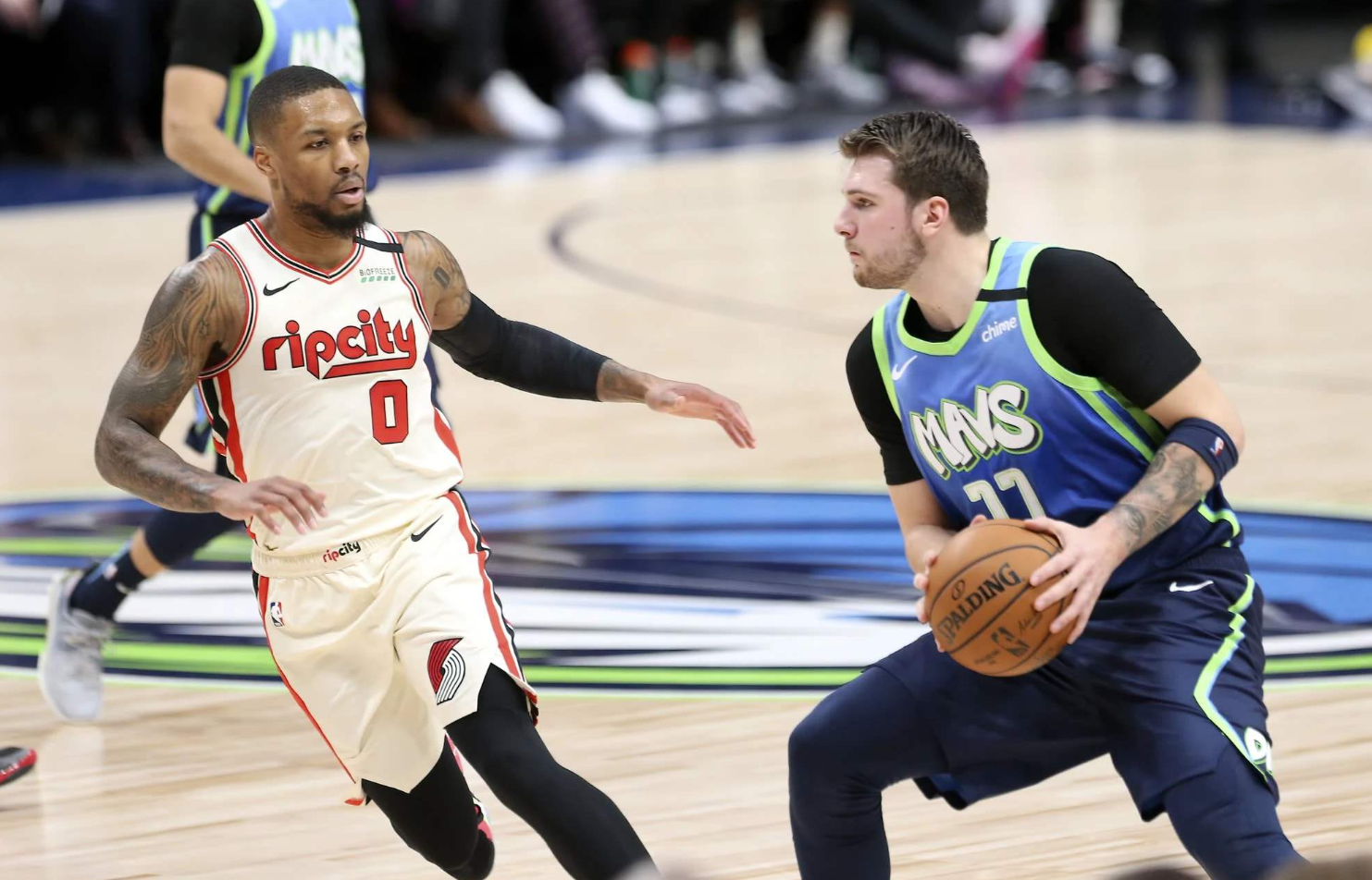 東契奇神奇表現獲多人稱讚，韋德：沒幾個人比你更好！Curry和Lillard也服氣了！-黑特籃球-NBA新聞影音圖片分享社區