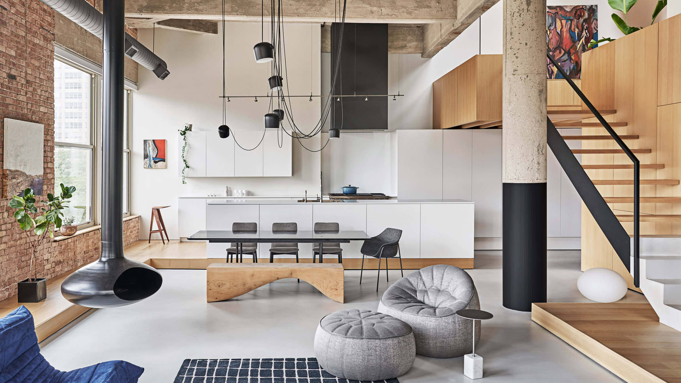 209m²工业风公寓，双层LOFT体量交错好似垂直园林