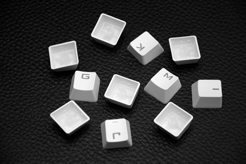 高特青轴、RGB侧灯、109元，微星这款让那些机械手感键盘瑟瑟发抖