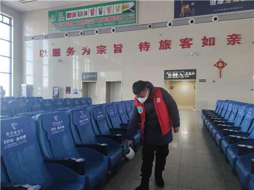 吉林云飞医药公司：为出行旅客义务消杀守护健康