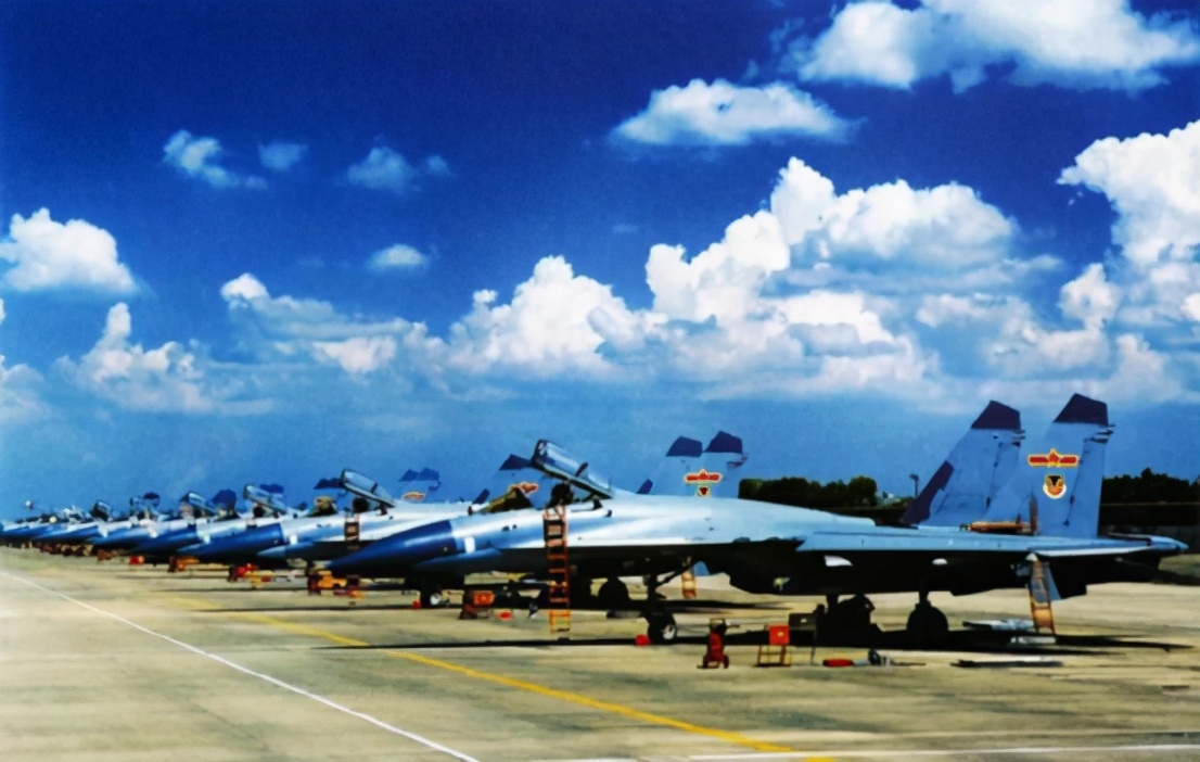 中俄背靠背互助，俄幫助中國敲打兩國，中俄兩國應進一步加強合作