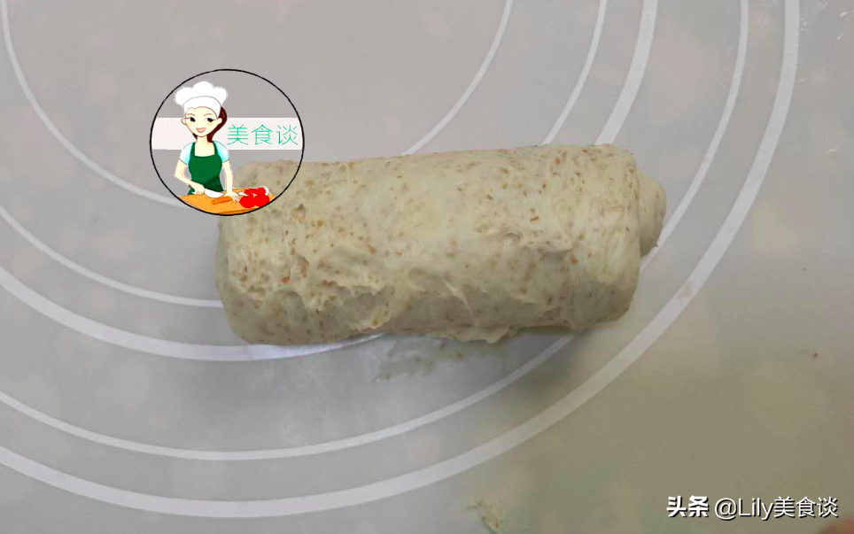 No matter how hot, my son will love this bite for breakfast, and he will be full after eating 2 of them. He is full of energy all morning.