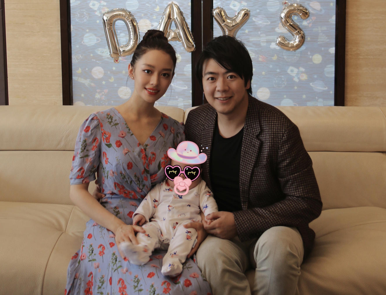 吉娜七夕前夜便秀恩爱，晒与郎朗贴脸同框，被赞越来越有夫妻相