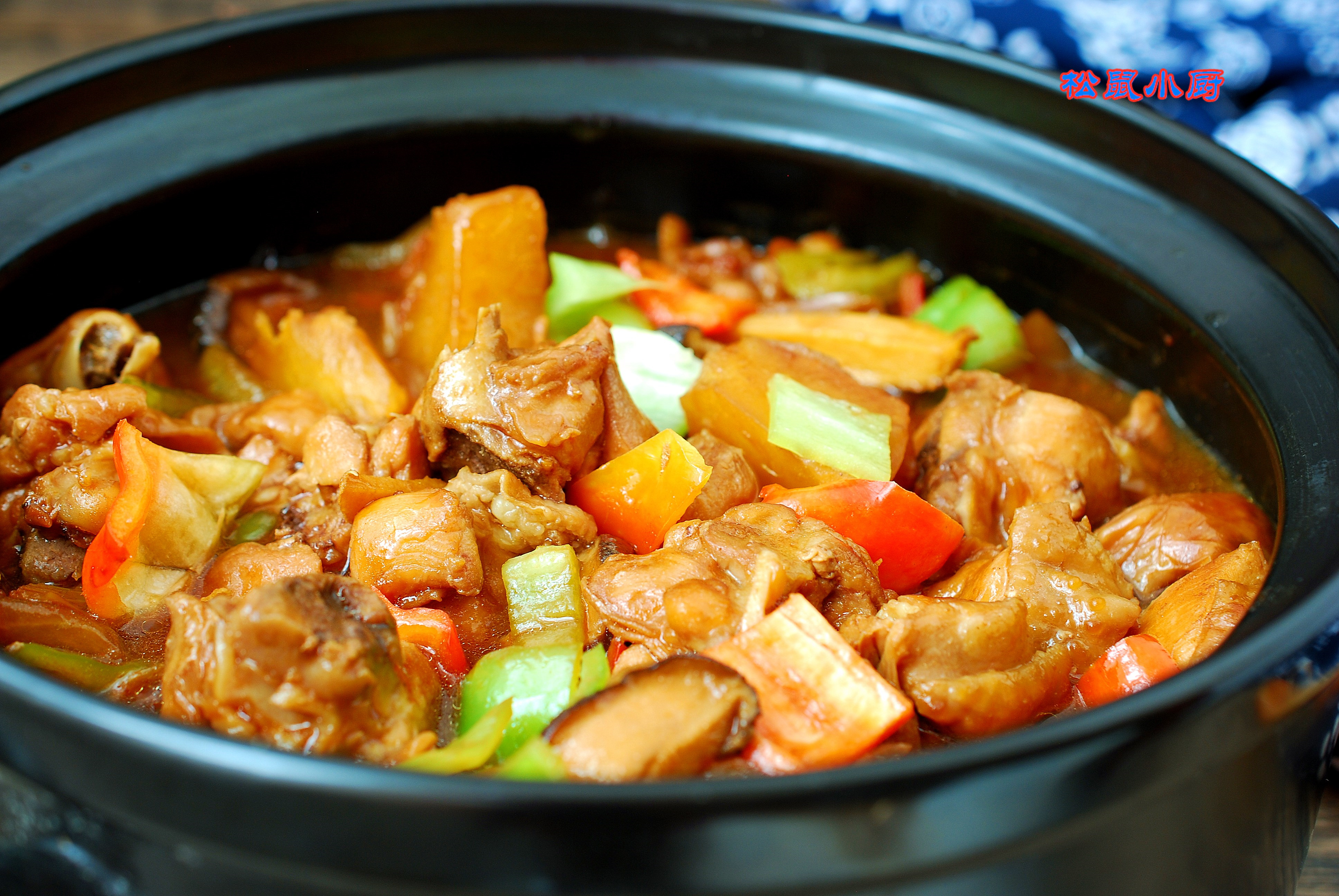 饭店208元的三汁焖锅，自己在家做30块全家吃饱，做法特简单