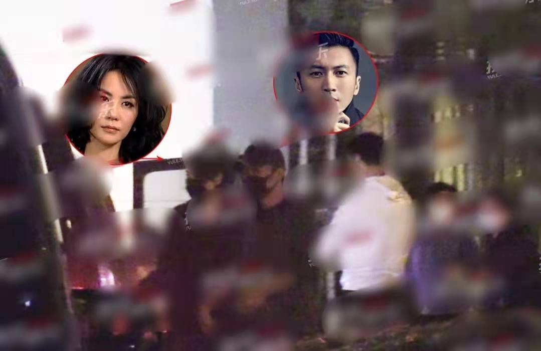 Wang Fei thanks thunderbolt sharp edge low-key sweetness is the same as casing, century of 21 years of emersion is lain between to pull a hand when, 