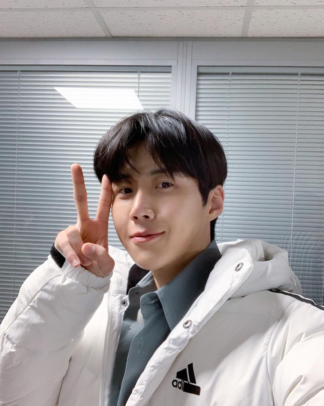 金宣虎公开超具体理想型条件粉丝激动我完全可以