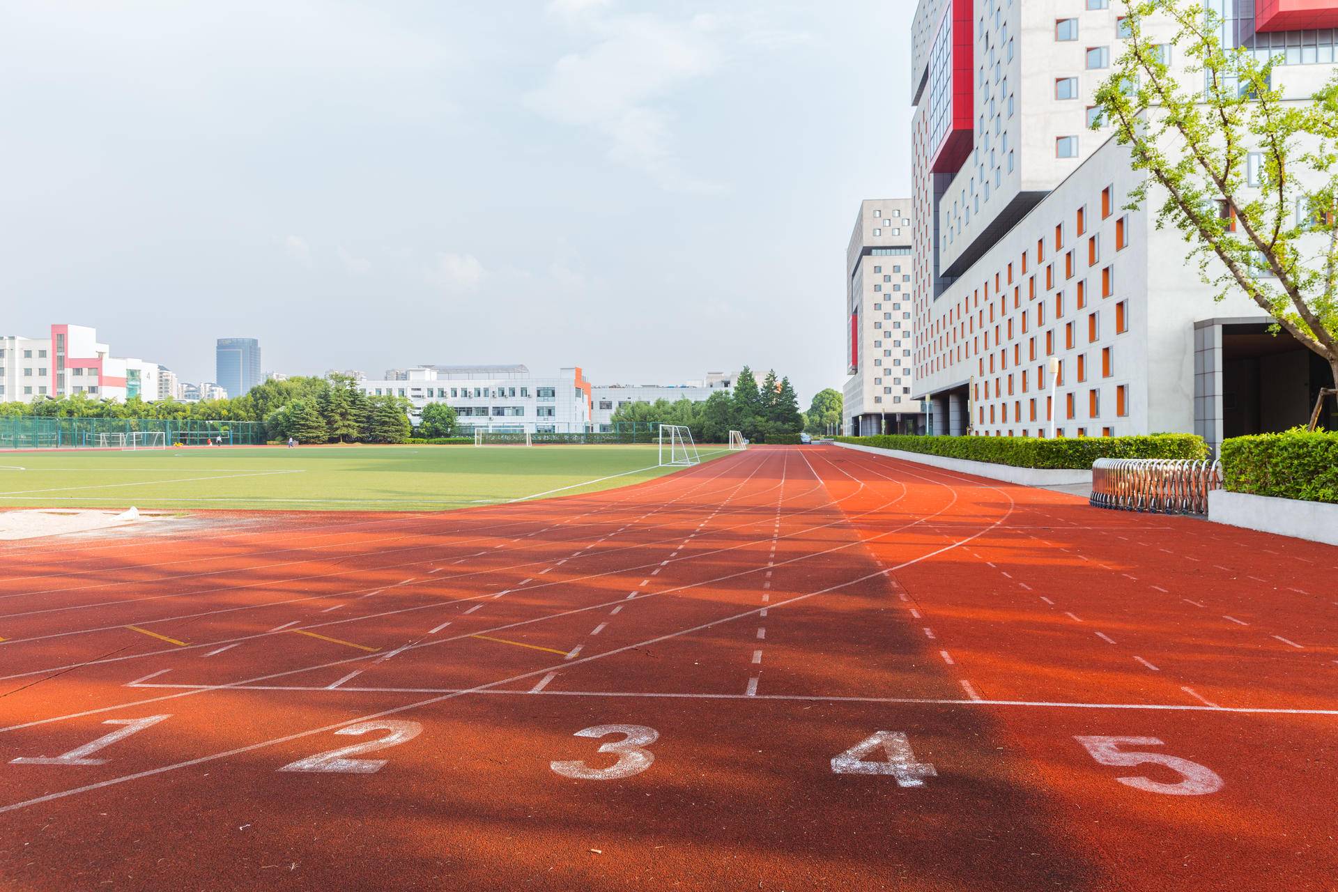 5个销售员，一个月加满900人，只做了这4步：地推实操案例分享