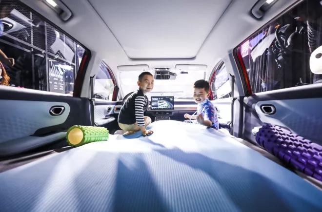 小鹏、蔚来、高合等从10来万到七八十万的中国新能源们