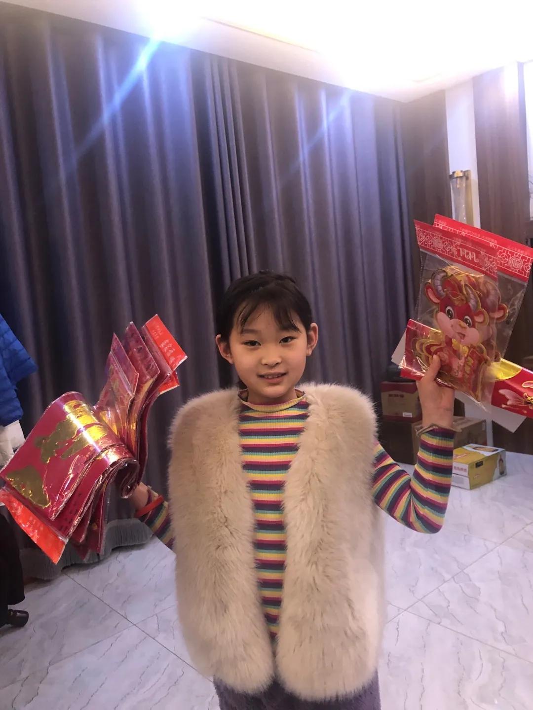 保定东方双语丨东方双语小学部的孩子们给大拜年啦