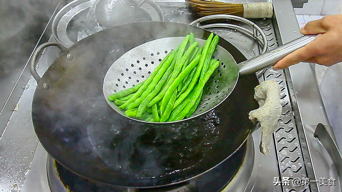 图片[4]-麻椒扁豆的做法 麻味鲜香 好吃不腻又开胃-起舞食谱网