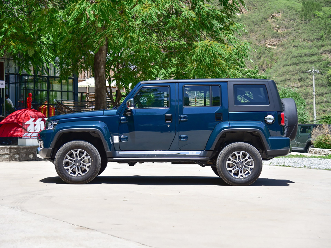 试驾2020款BJ40：硬汉多了一份温柔，你还爱它吗？