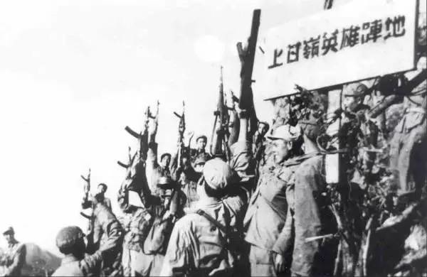 美国老兵回忆上甘岭：那个中国人到底喊的什么