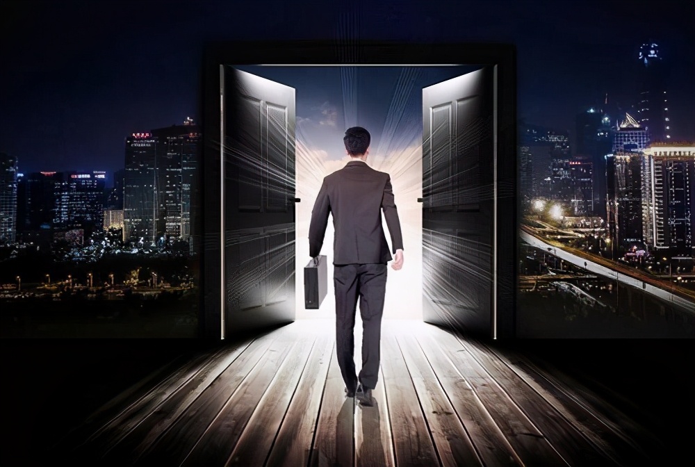 "Wooden Bucket Theory" misleading generations, makes up their own short