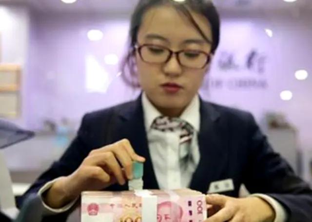 如果有100万元存在银行，到底划不划算？银行行长给出了答案！
