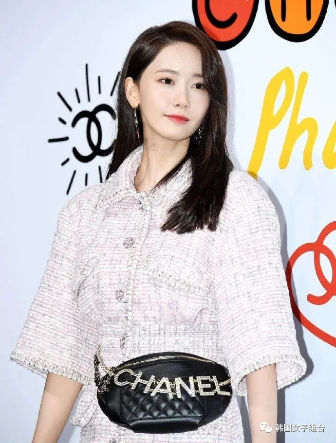 让韩网友再次感受到,这位女团爱豆真的好漂亮的一天