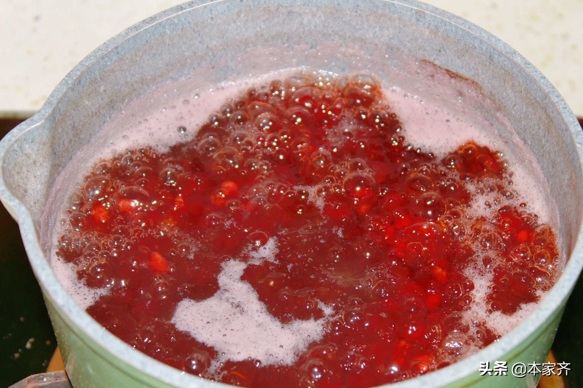 女人都愛吃的軟豆包，營養又好吃，一口滿嘴都是香，我連吃了3個