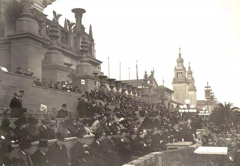 中日象牙球同现万博会：中国的惊艳世界，日本