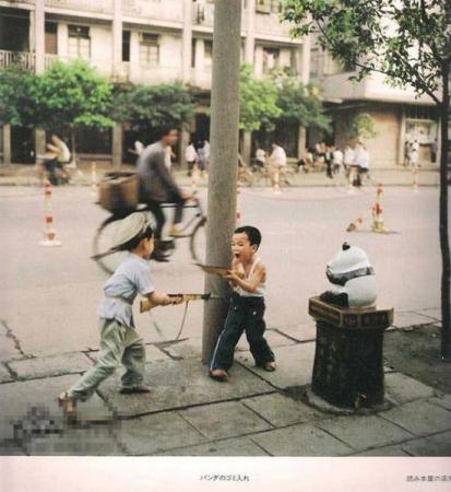60后带娃家务两不误，为什么80后却说独自带娃连饭都吃不上？