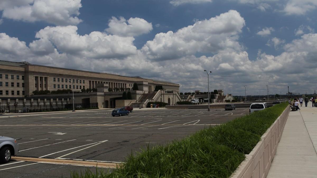 �����е���˭��Ȩ�����