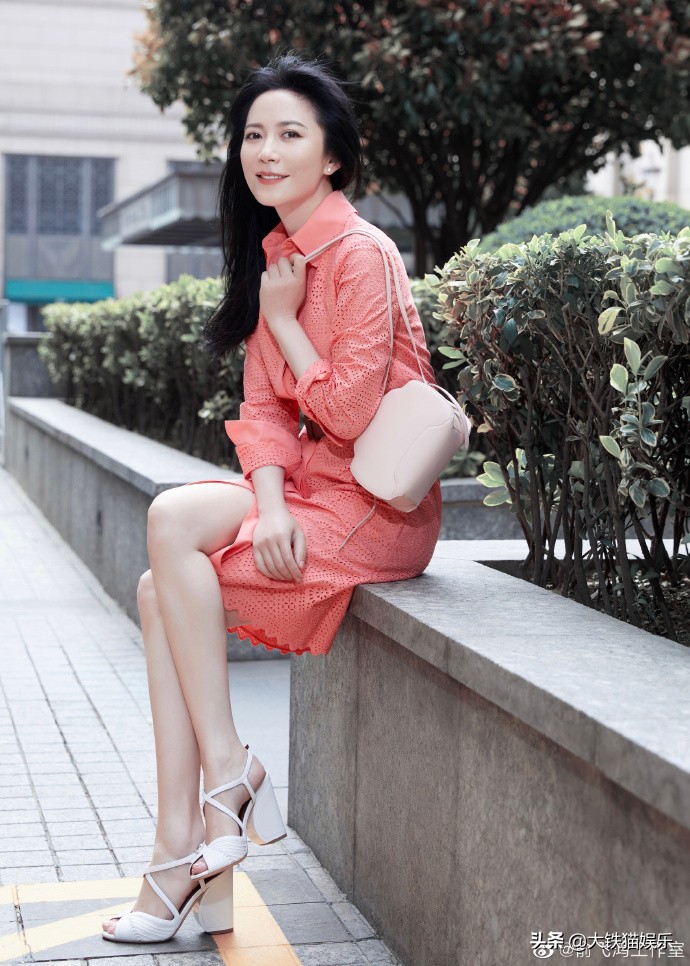 8位沒“少女感”的女星，20多歲時顯老，同齡人老了她們卻反超了