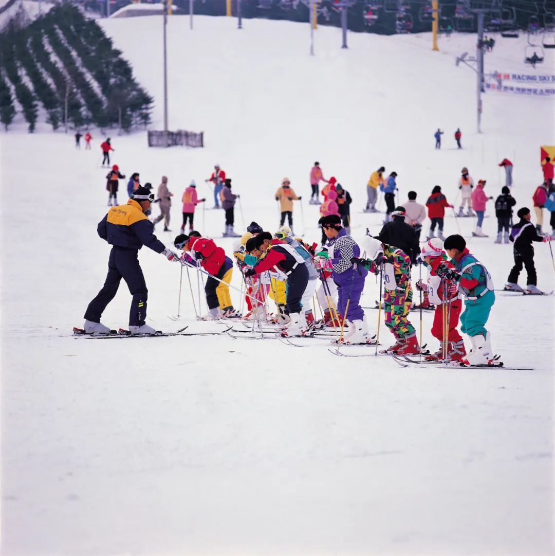 滑雪到底有多好玩？让年轻人欲罢不能
