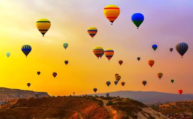 热气球飞行体验，美国这十个地方能圆你一个飞行梦