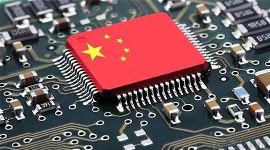 中国绝非无还手之力！德媒：芯片之争，美国反而帮了中国