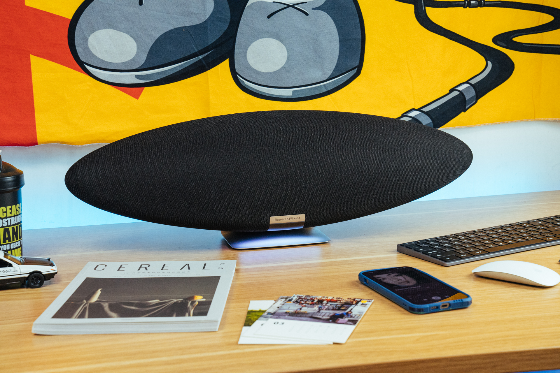 Classic inheritance, Zeppelin comes from the wind B&W Zeppelin 5