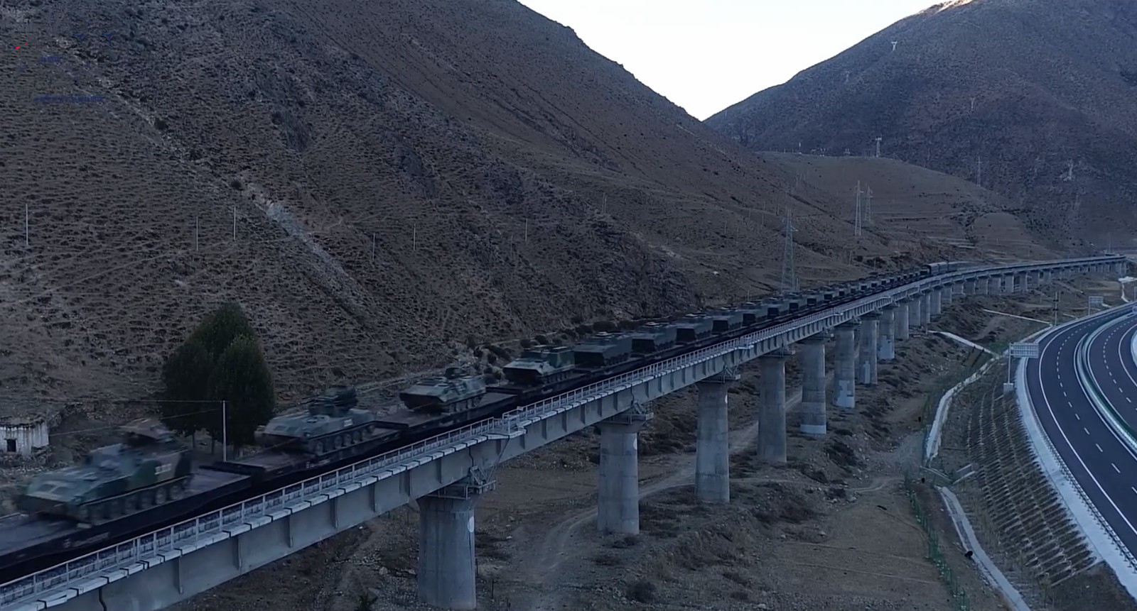 ������·����׳�ۻ��棺��ž��ϰ���̹�˺�ս��������ԭ