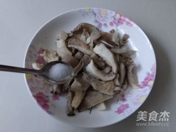 ����ըĢ��