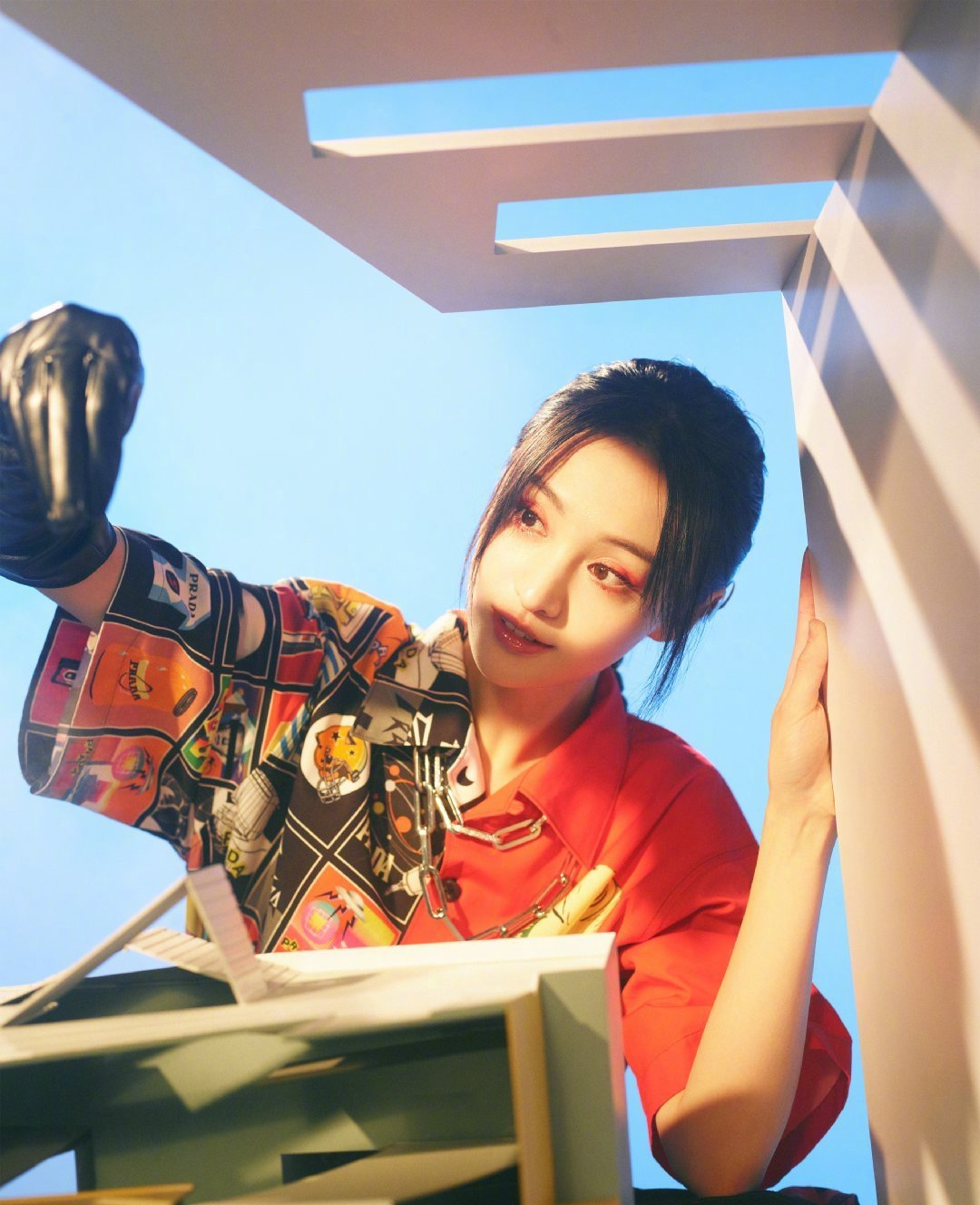 郑爽炒作金晨为直播造势，利用粉丝赚钱，网友：只有胡彦斌能治她