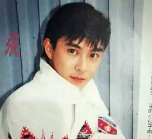 明星们的“隐藏实力”，梁朝伟唱功被低估，赵