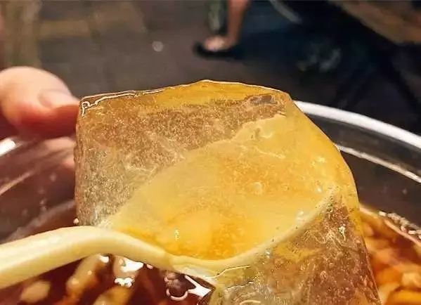 夏天来成都旅游，没有吃过冰粉，那你算是白来