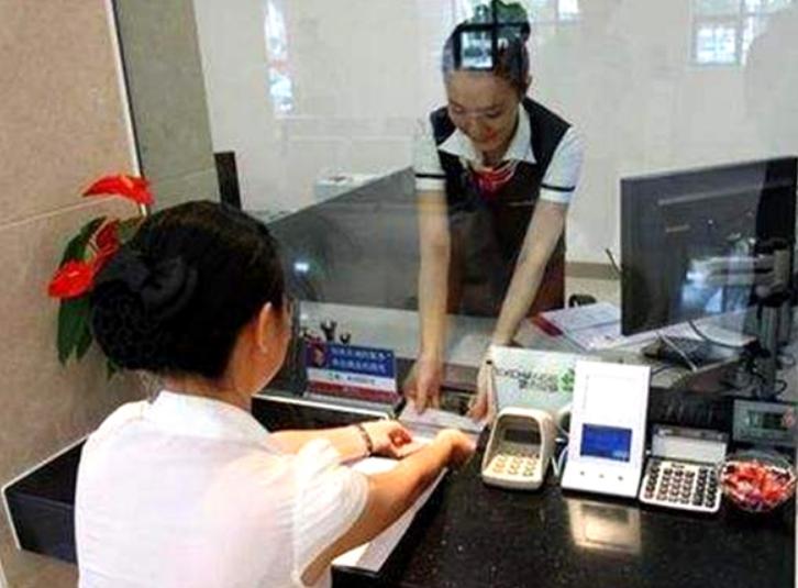 楼市新规来袭，未来高楼可能宣告终结，两类人