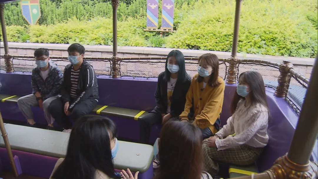 分别107天，上海迪士尼今天重开！热门项目不排队！戴口罩入园