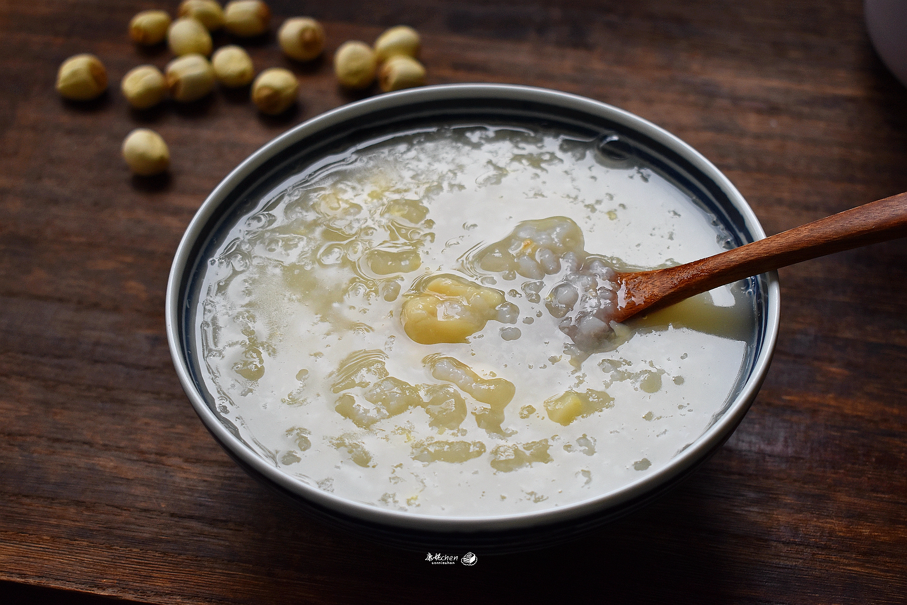 夏秋交替适合煮这粥，清香营养，软糯顺滑，胶质满满，做法很简单