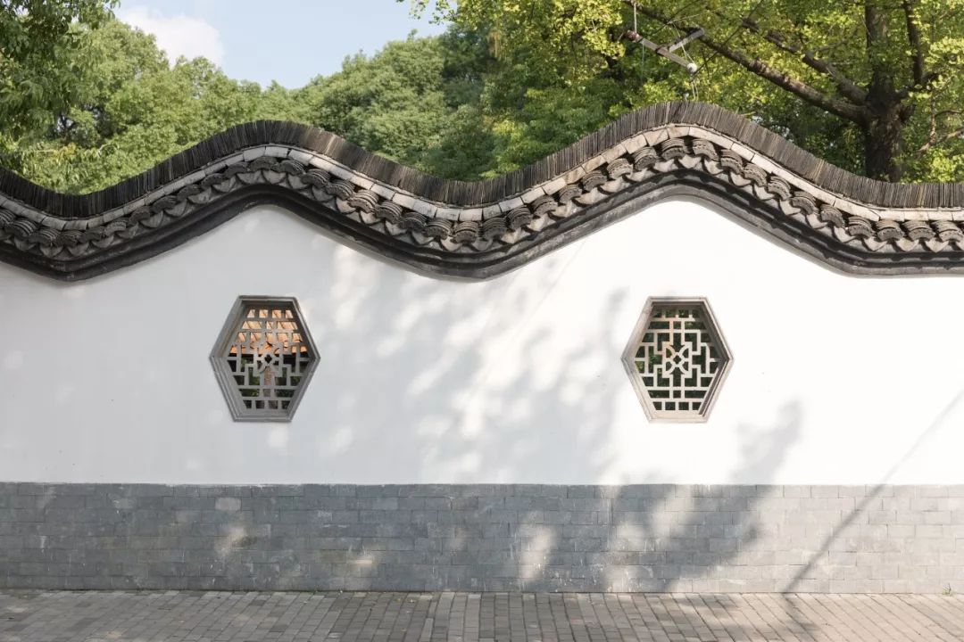 100首夏日诗词，送你清凉一夏-第8张图片-非凡网